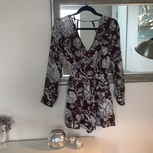 ASTR long sleeve floral romper